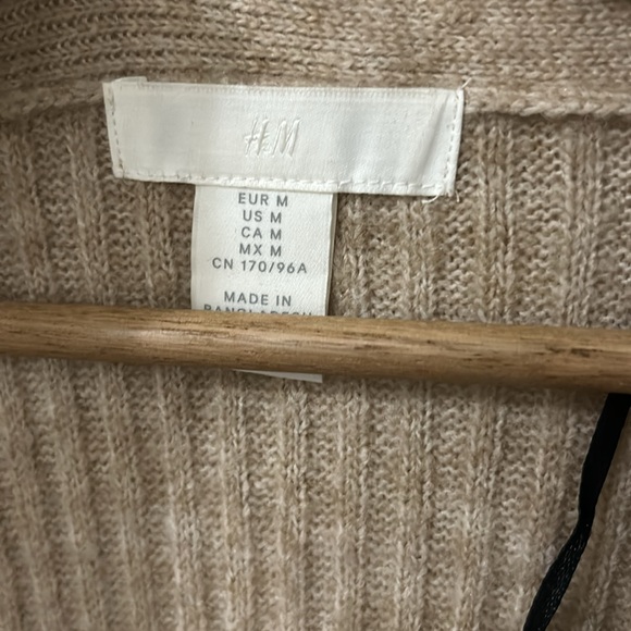 H&M tan/beige maxi cardigan - Picture 3 of 4